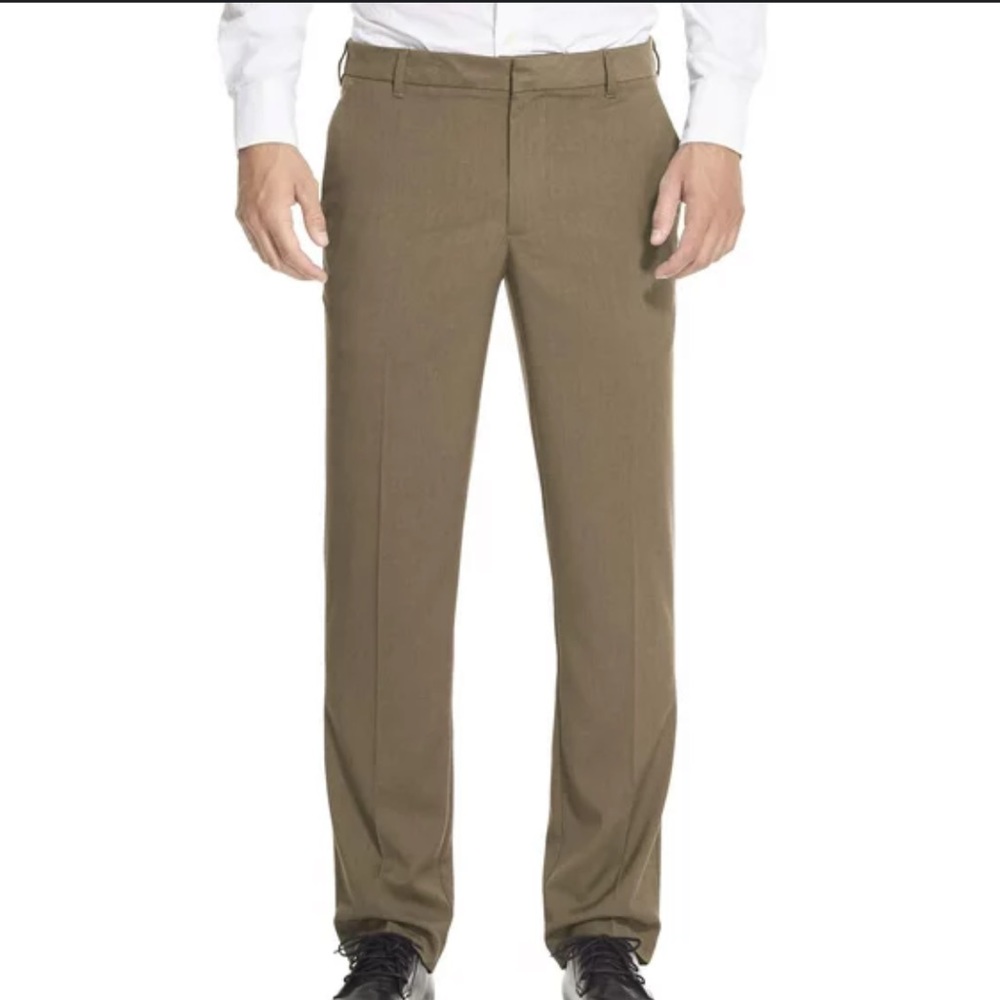 Van Heusen Traveler Non-Iron Pant